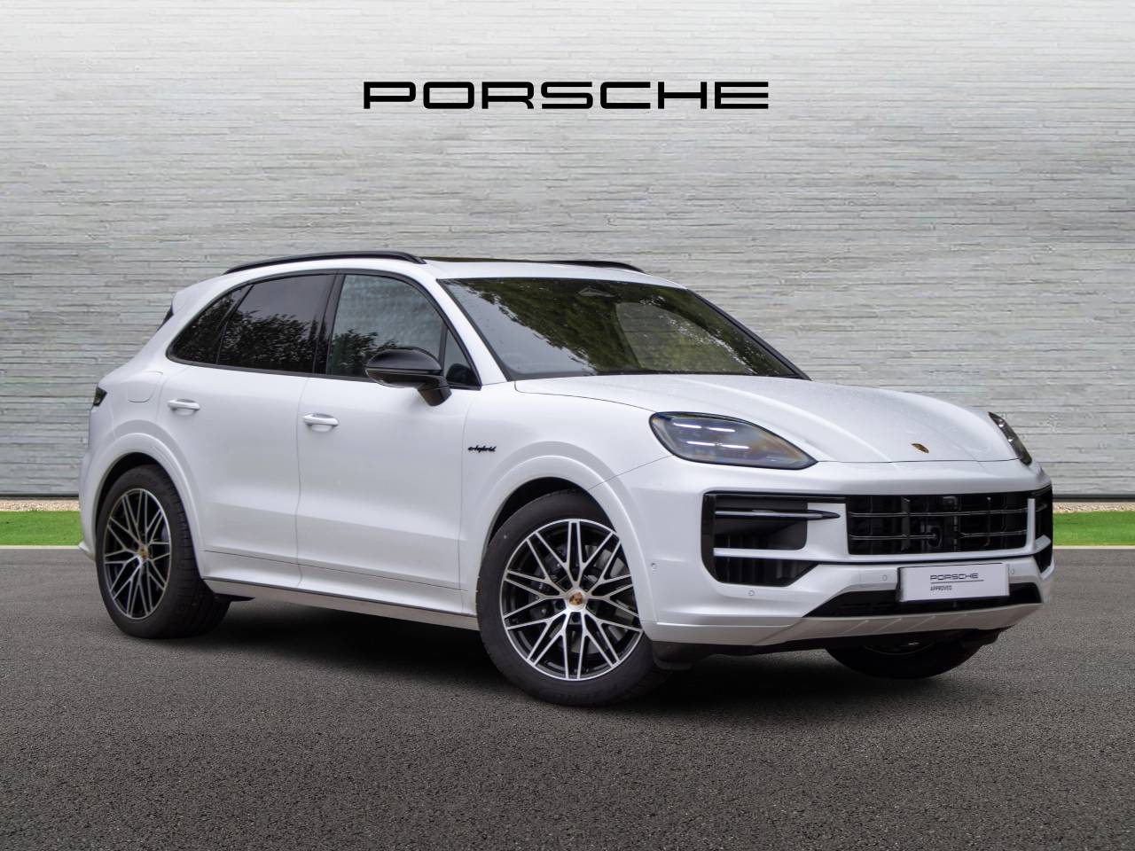 Main listing image - Porsche Cayenne