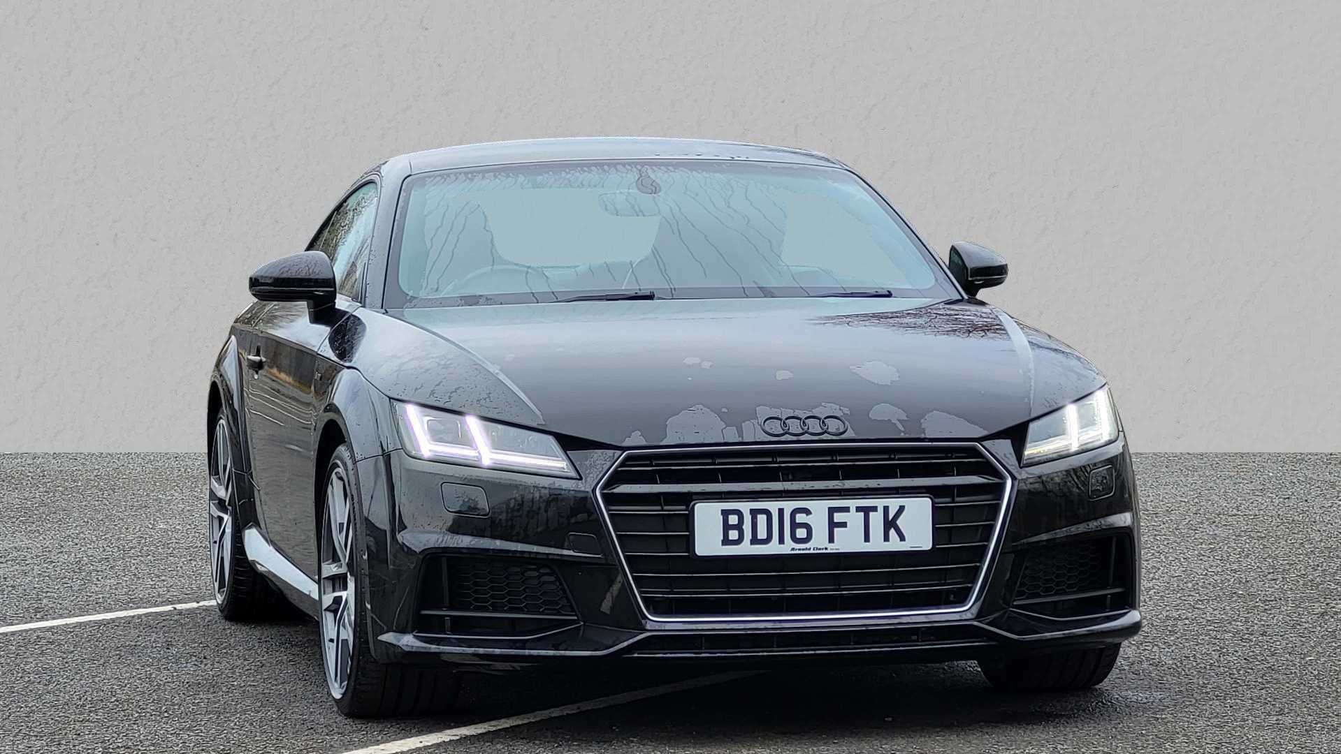 Main listing image - Audi TT