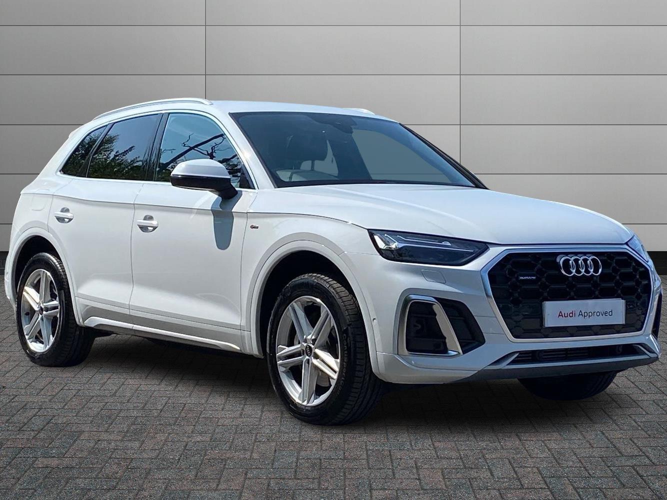 Main listing image - Audi Q5