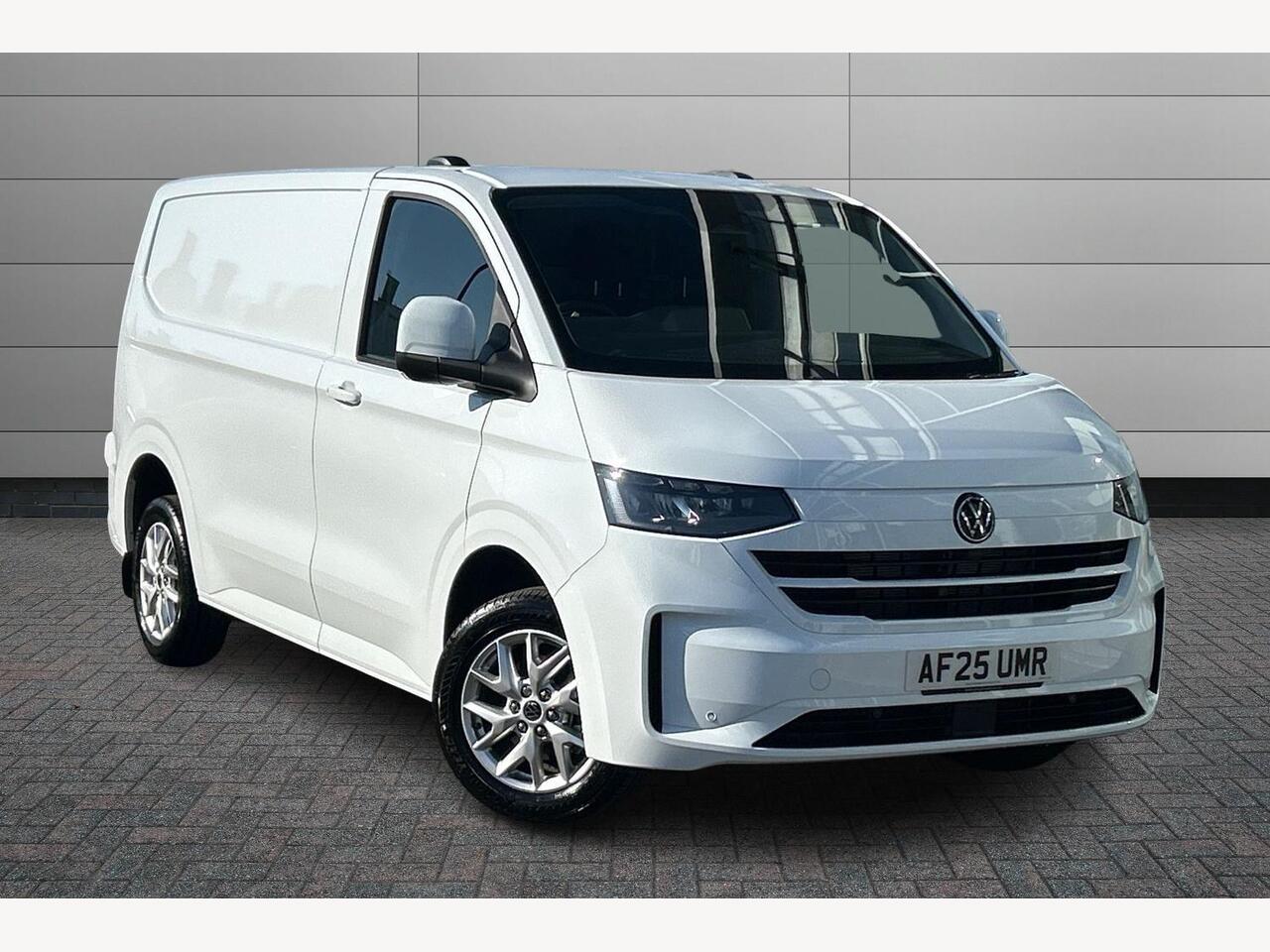 Main listing image - Volkswagen Transporter
