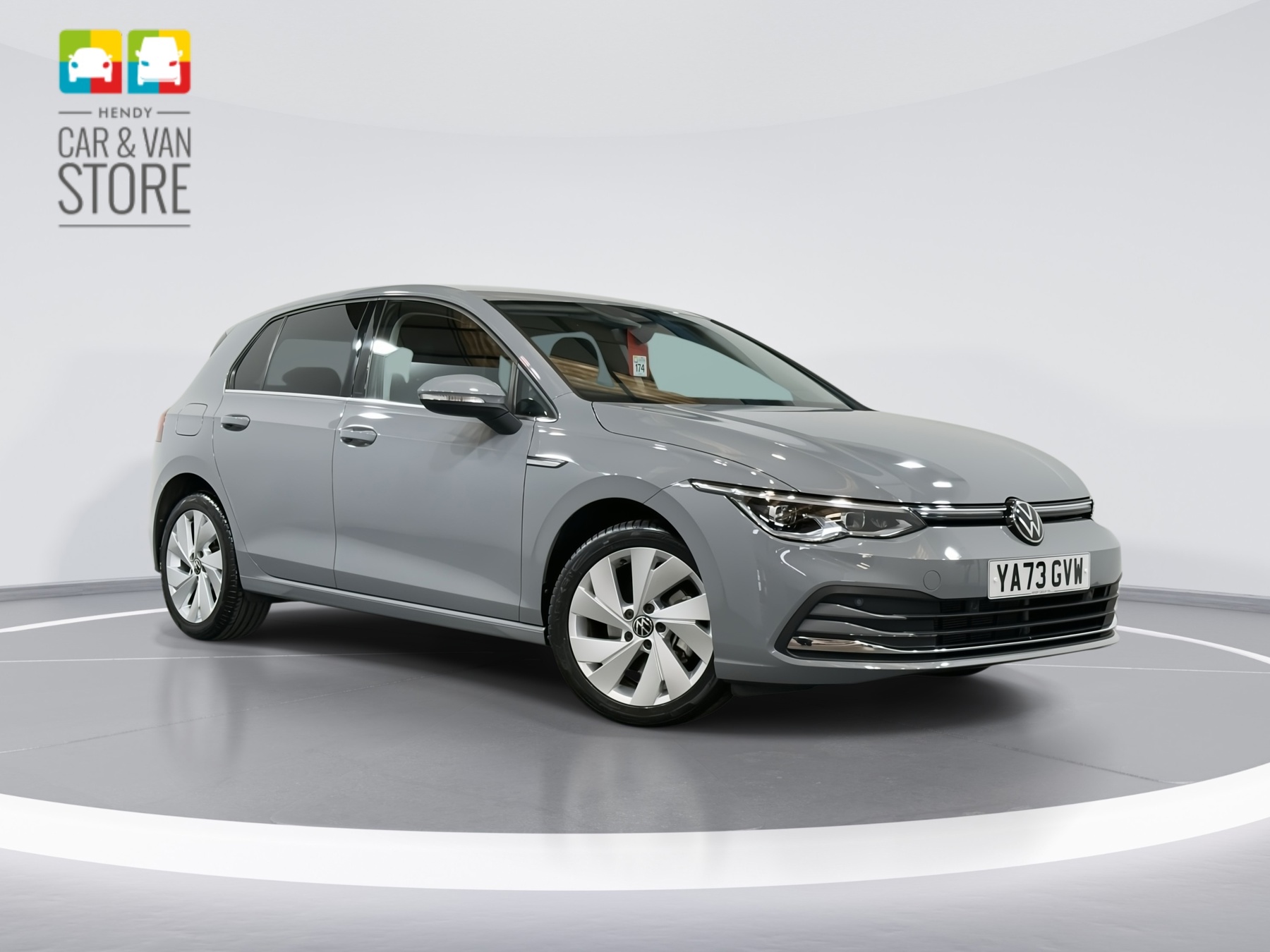 Main listing image - Volkswagen Golf