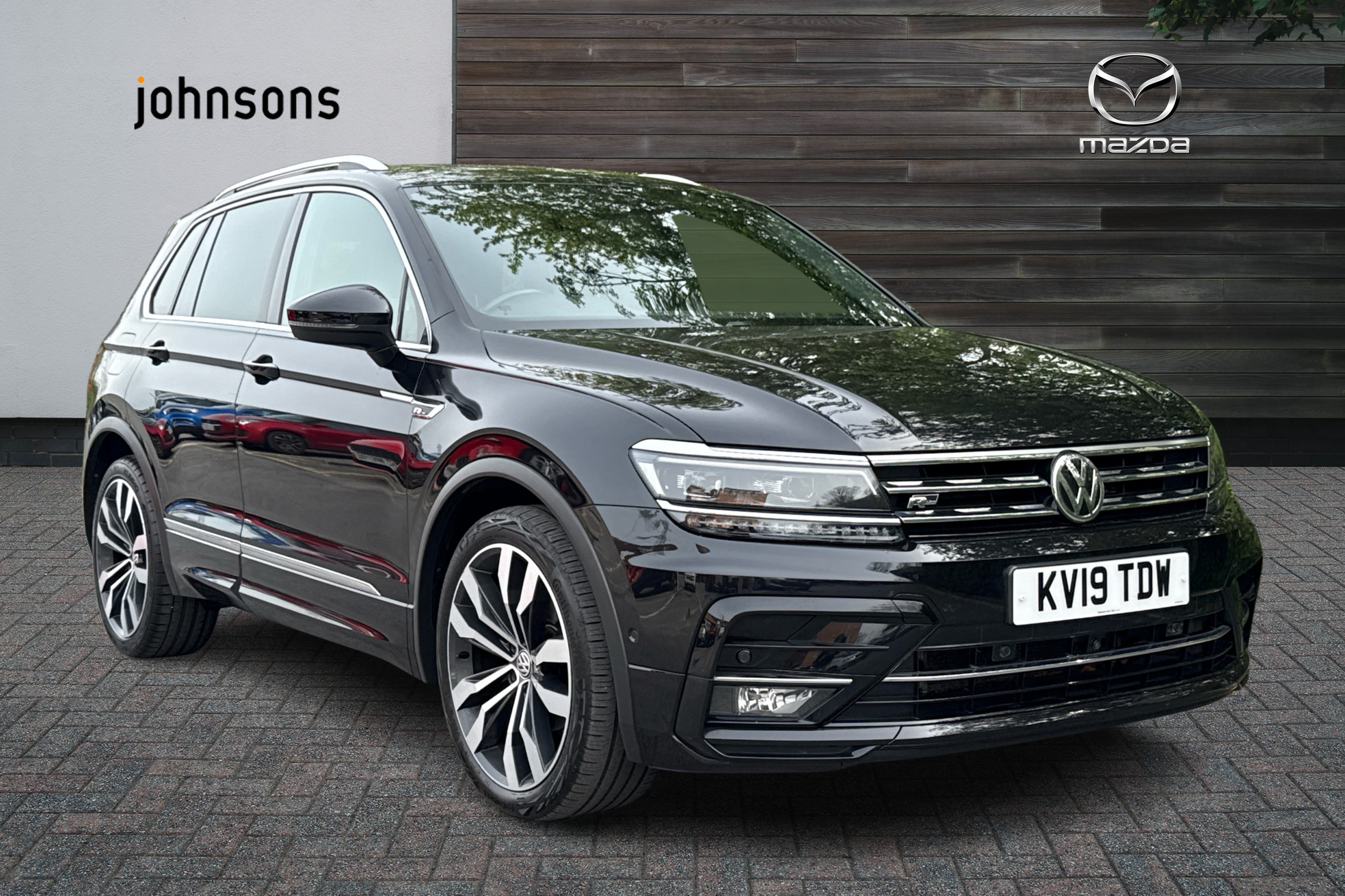 Main listing image - Volkswagen Tiguan