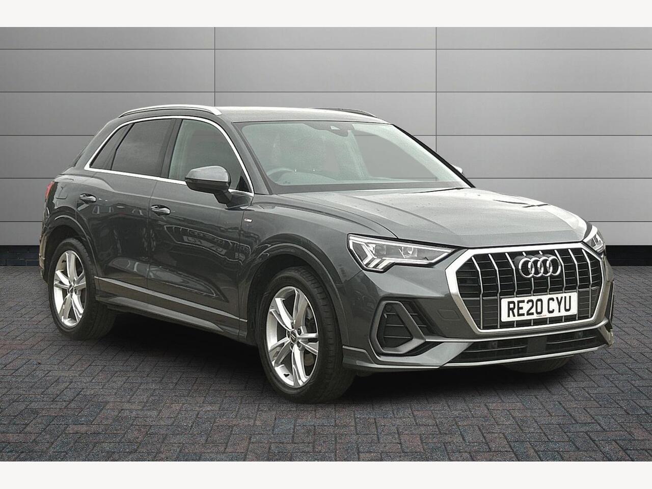 Main listing image - Audi Q3