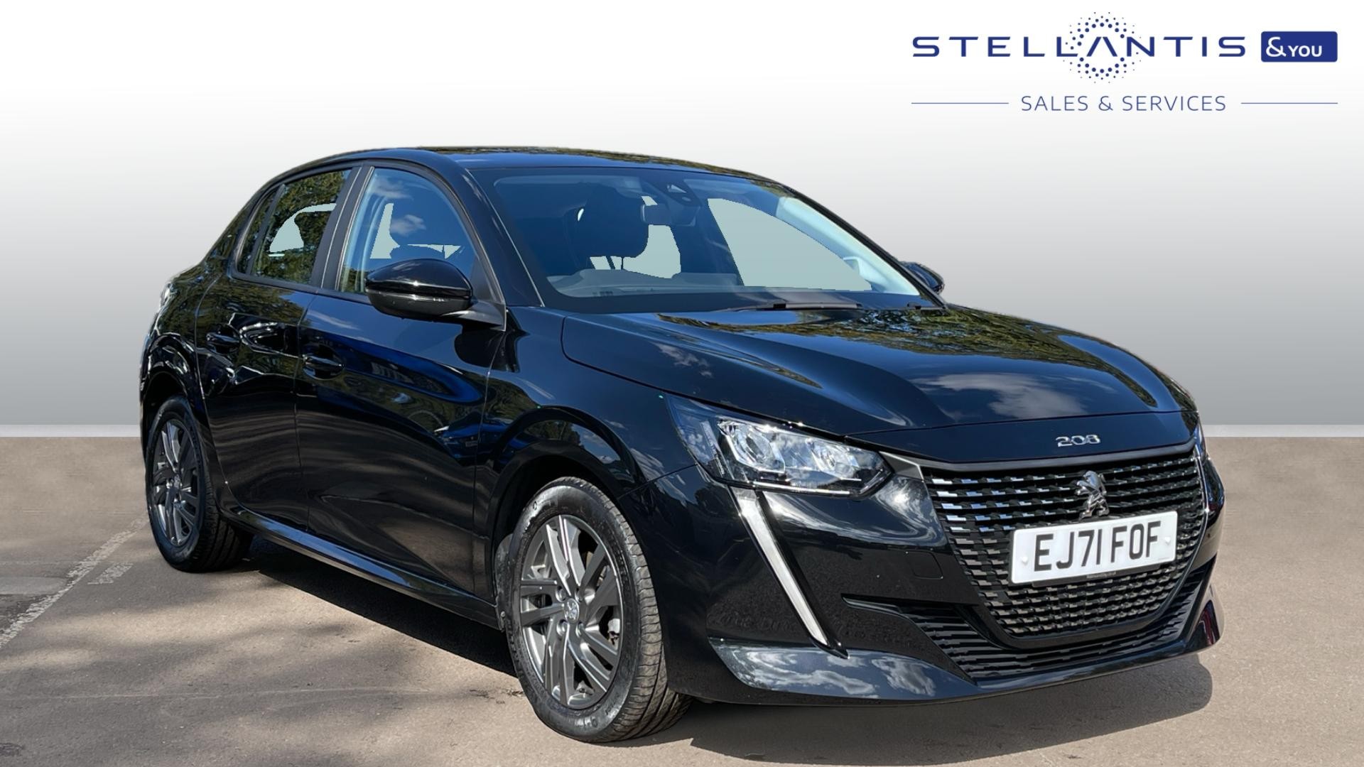 Main listing image - Peugeot 208