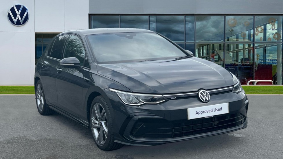 Main listing image - Volkswagen Golf