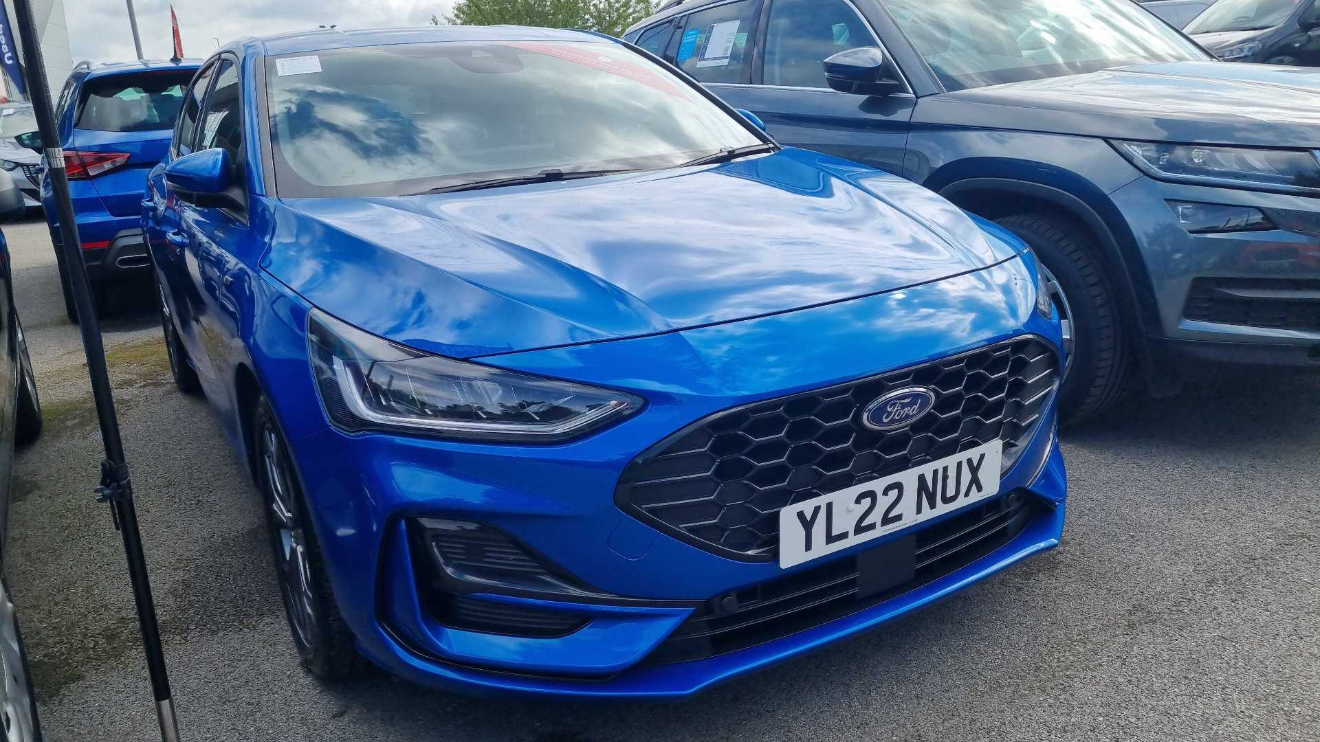 Main listing image - Ford Focus