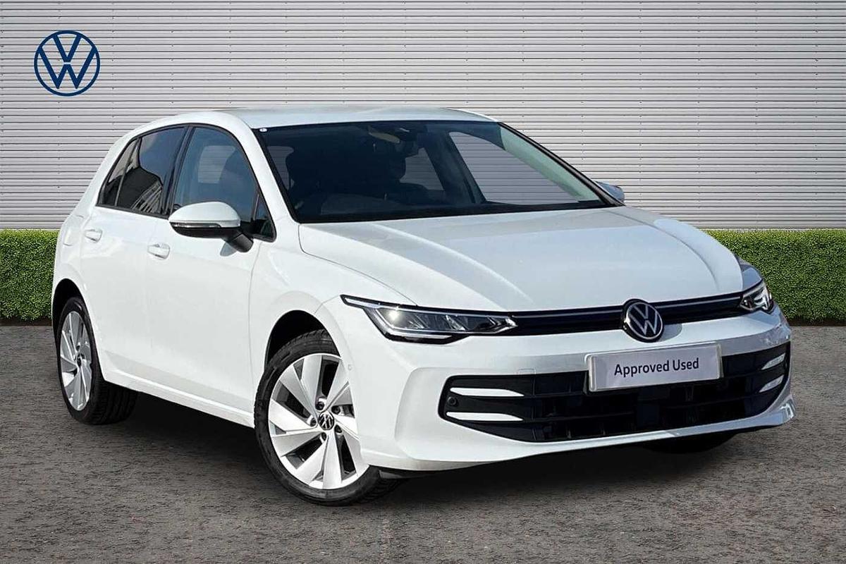 Main listing image - Volkswagen Golf