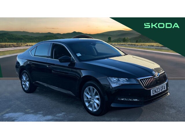 Main listing image - Skoda Superb