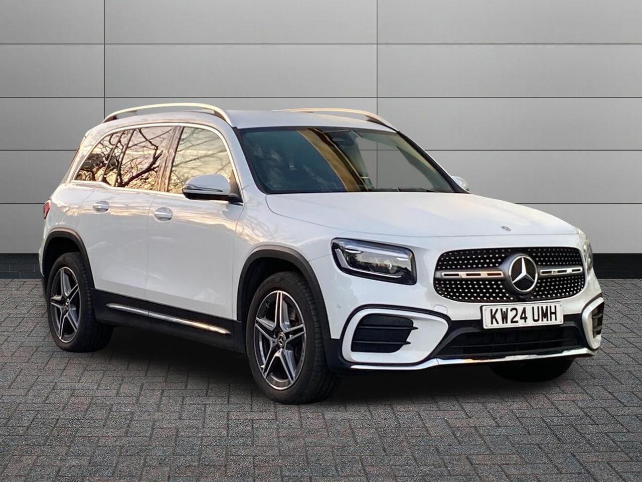 Main listing image - Mercedes-Benz GLB