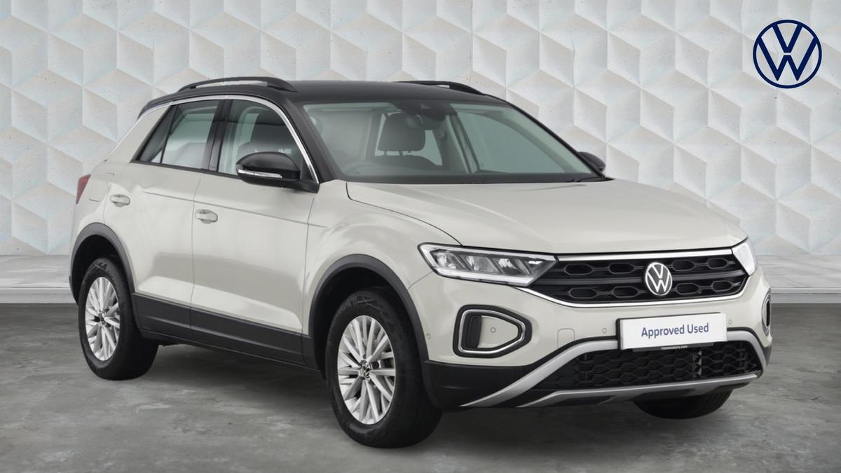 Main listing image - Volkswagen T-Roc