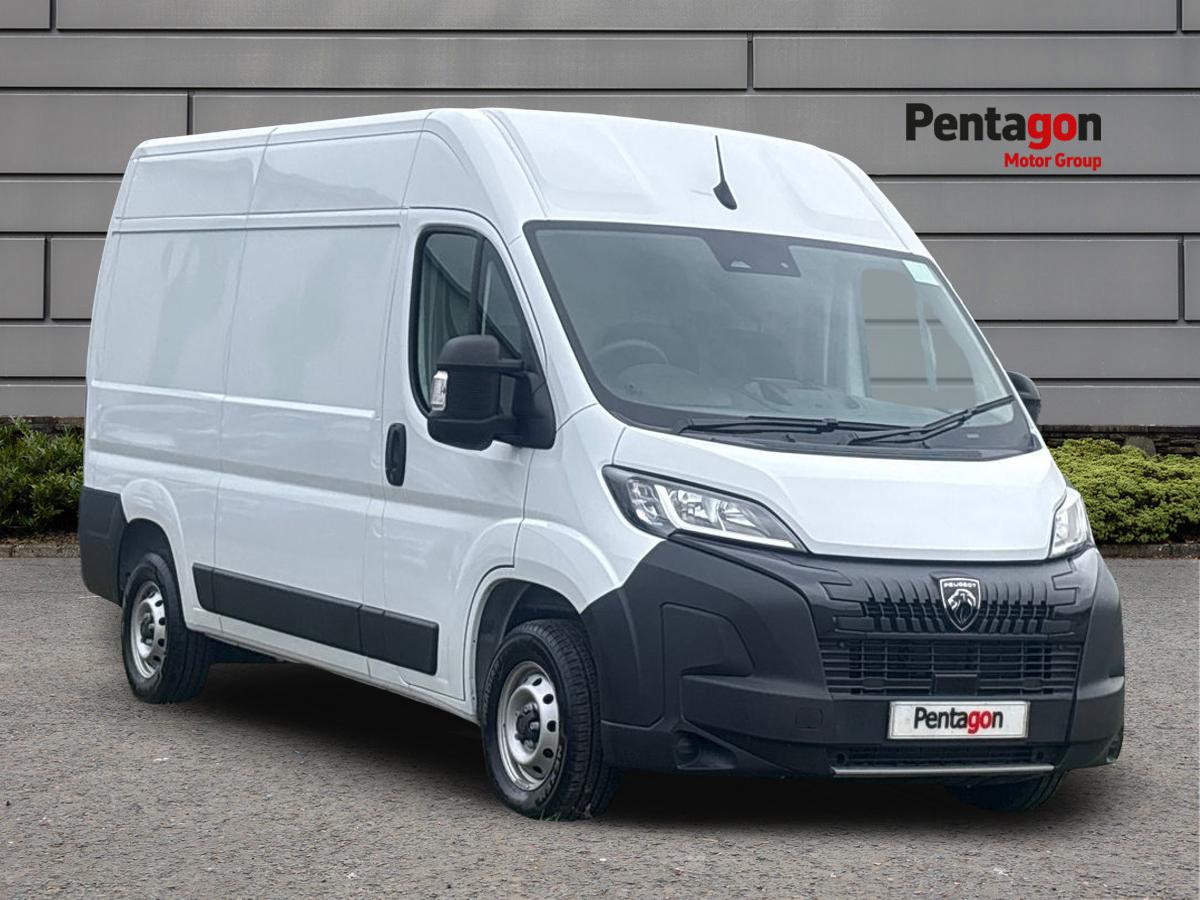 Main listing image - Peugeot Boxer