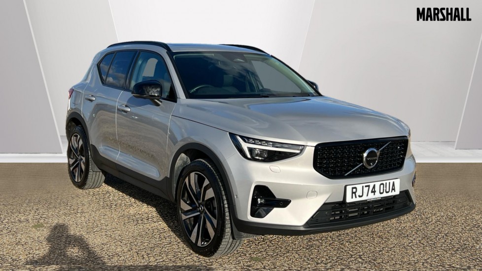 Main listing image - Volvo XC40