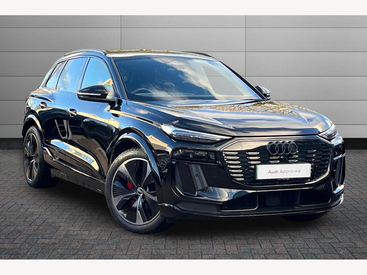 Main listing image - Audi Q6 e-tron