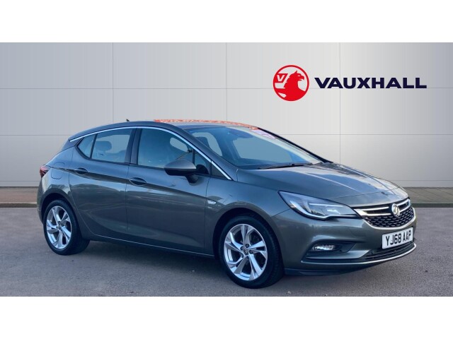 Main listing image - Vauxhall Astra