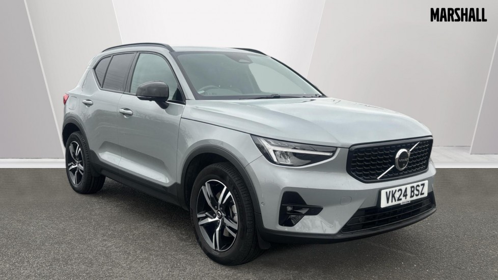 Main listing image - Volvo XC40