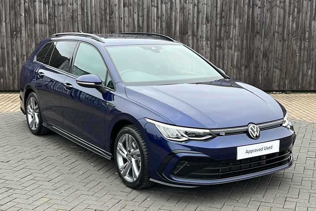 Main listing image - Volkswagen Golf Estate