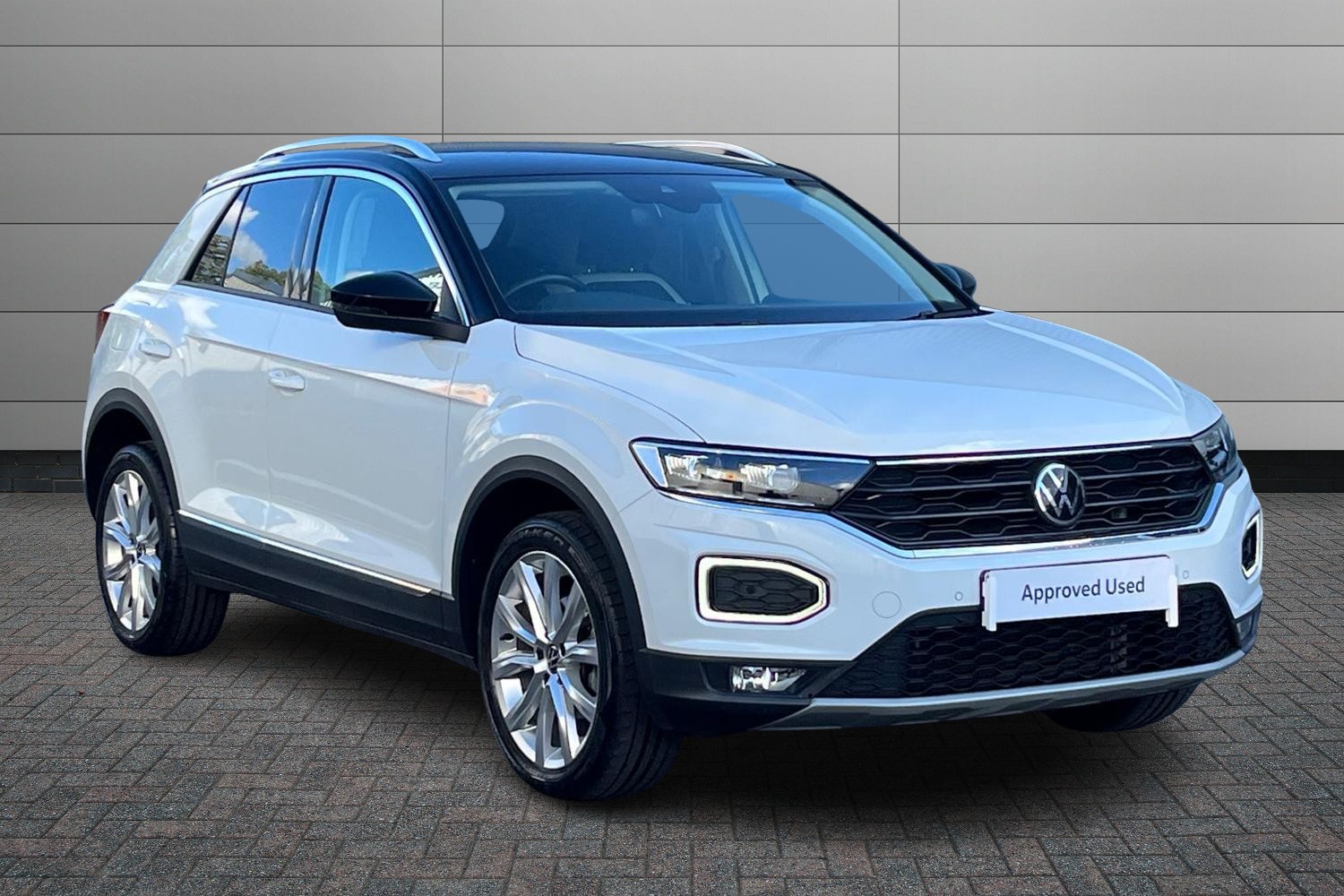 Main listing image - Volkswagen T-Roc