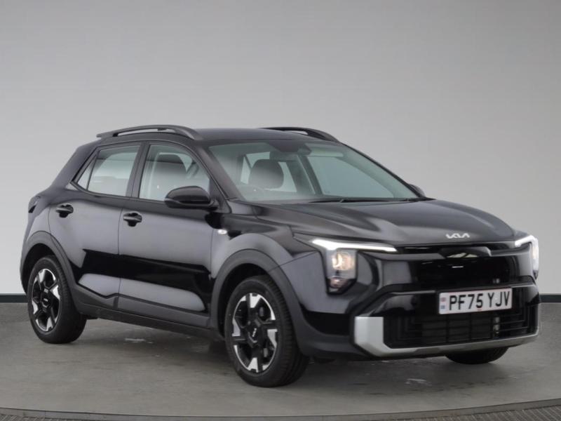 Main listing image - Kia Stonic
