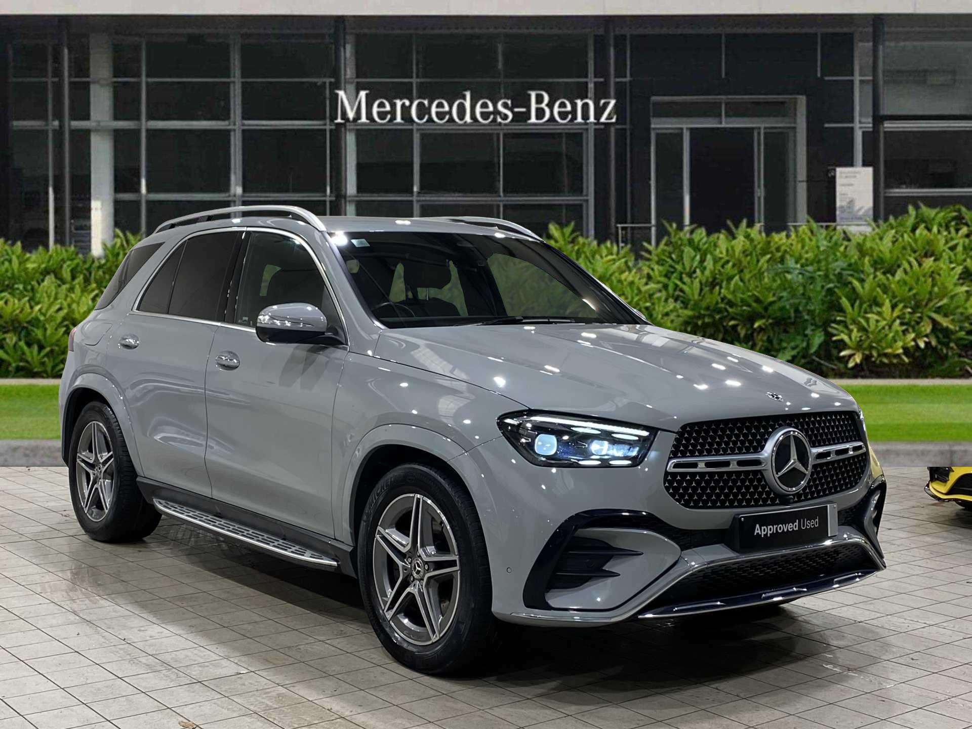 Main listing image - Mercedes-Benz GLE