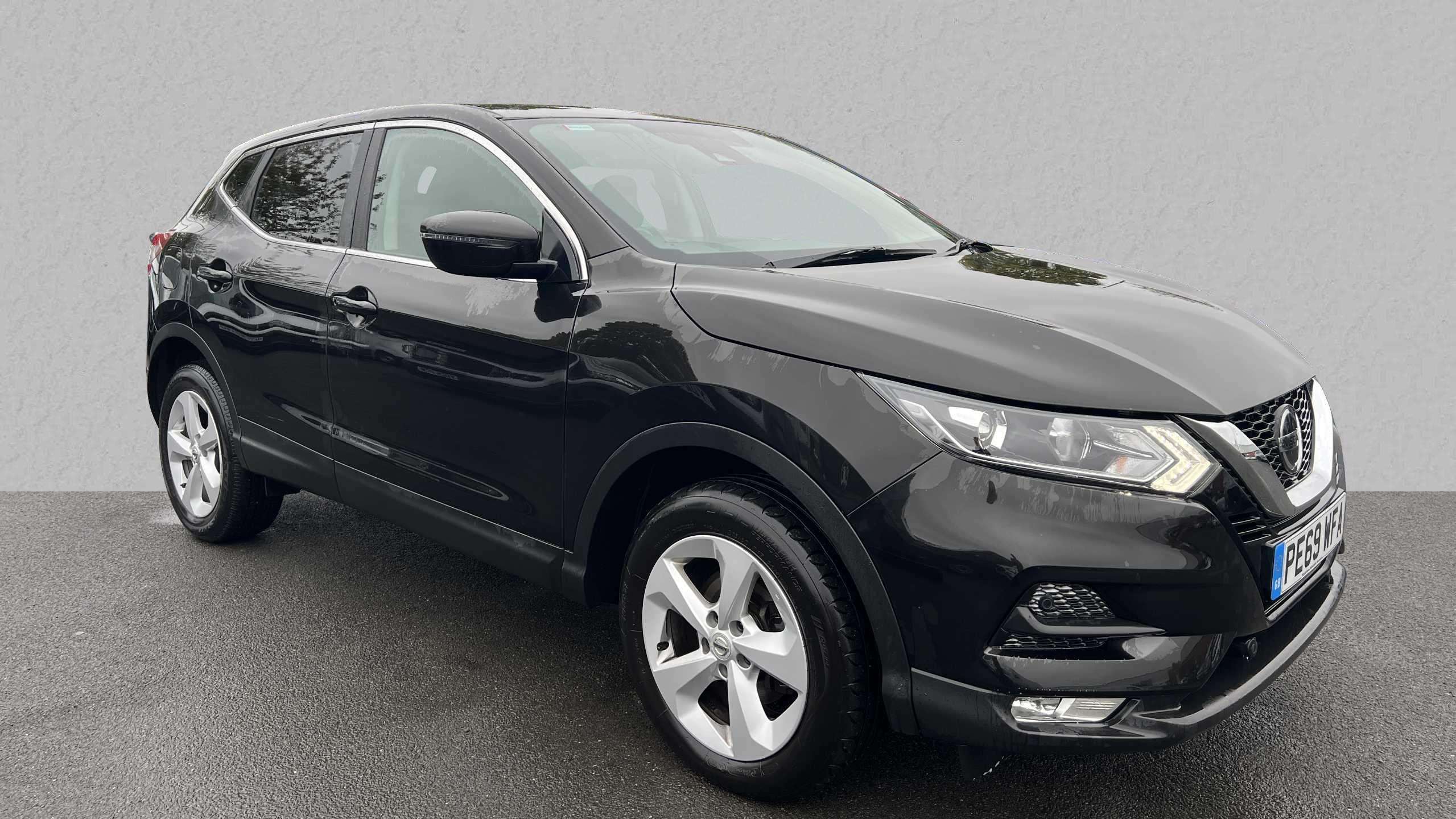 Main listing image - Nissan Qashqai