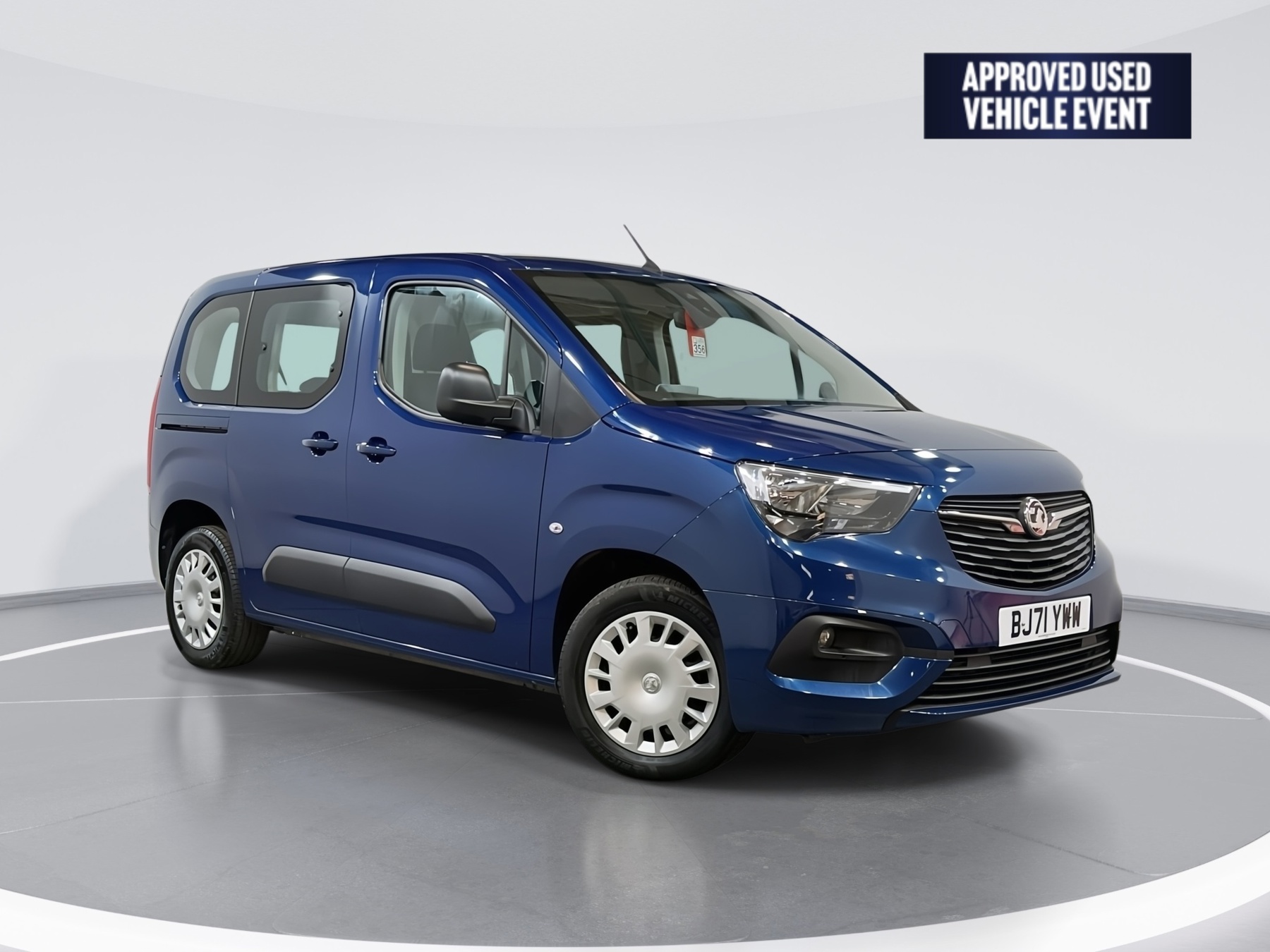 Main listing image - Vauxhall Combo Life