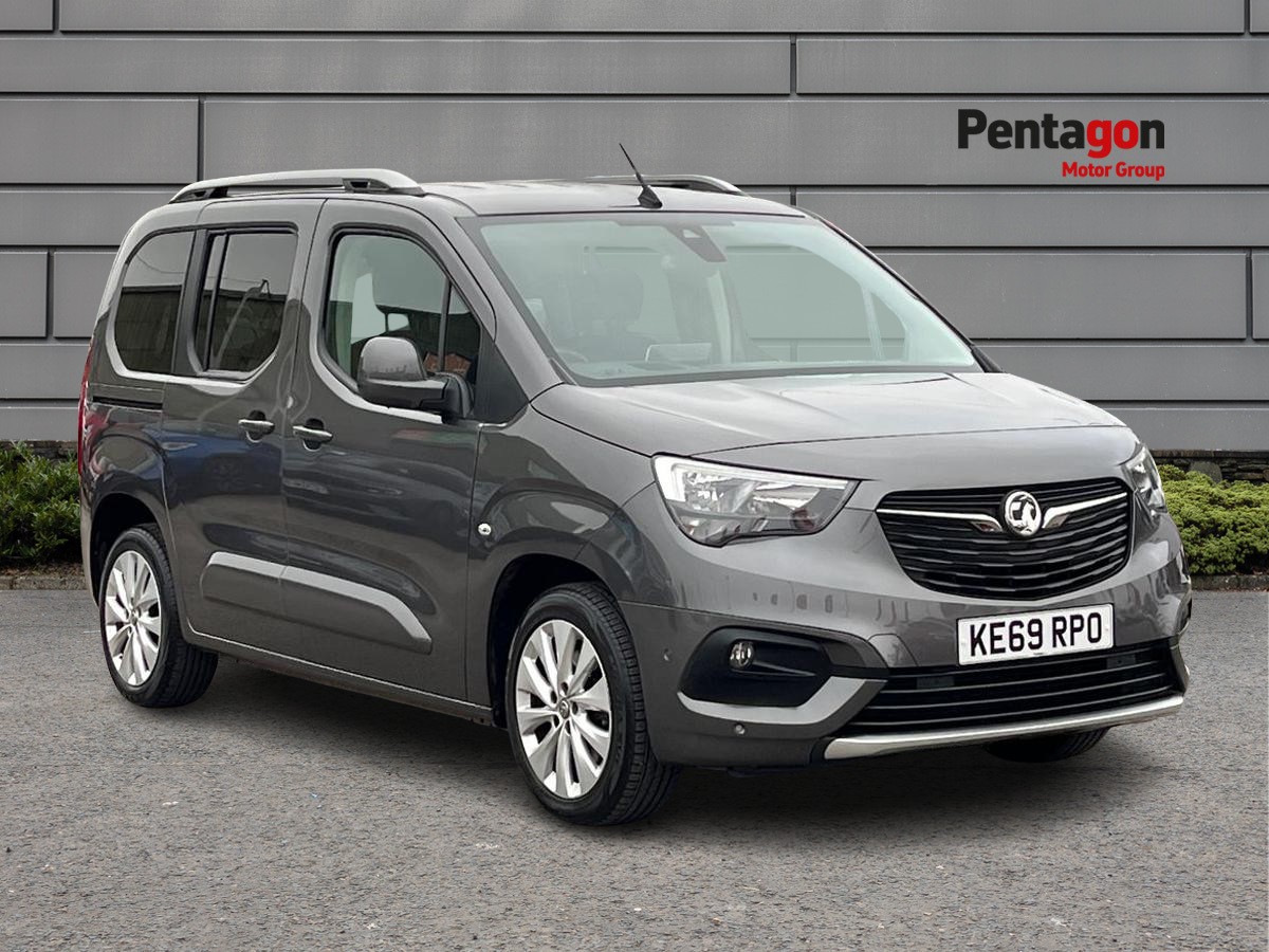 Main listing image - Vauxhall Combo Life