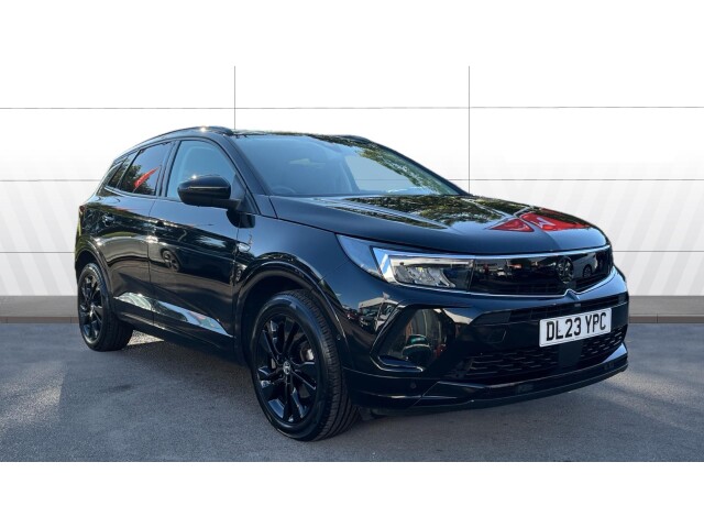 Main listing image - Vauxhall Grandland
