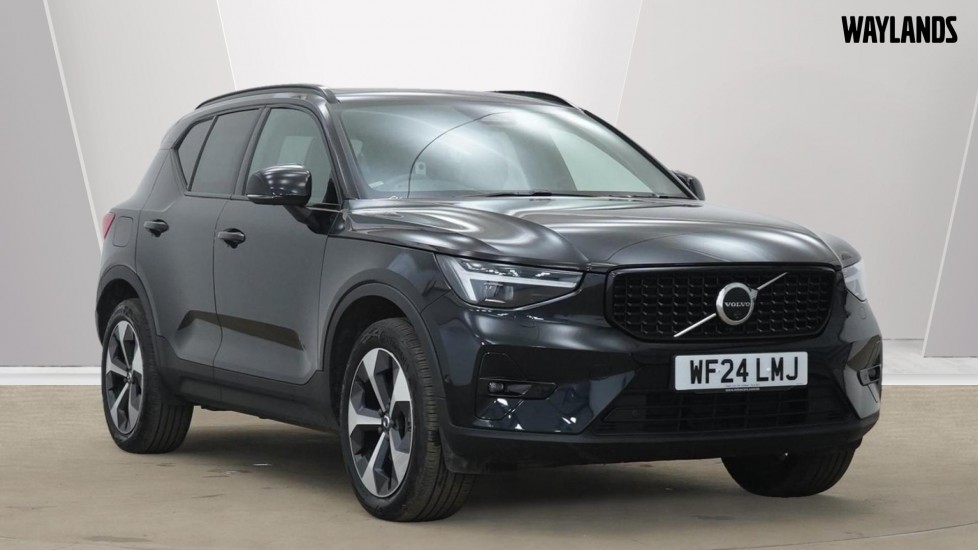 Main listing image - Volvo XC40