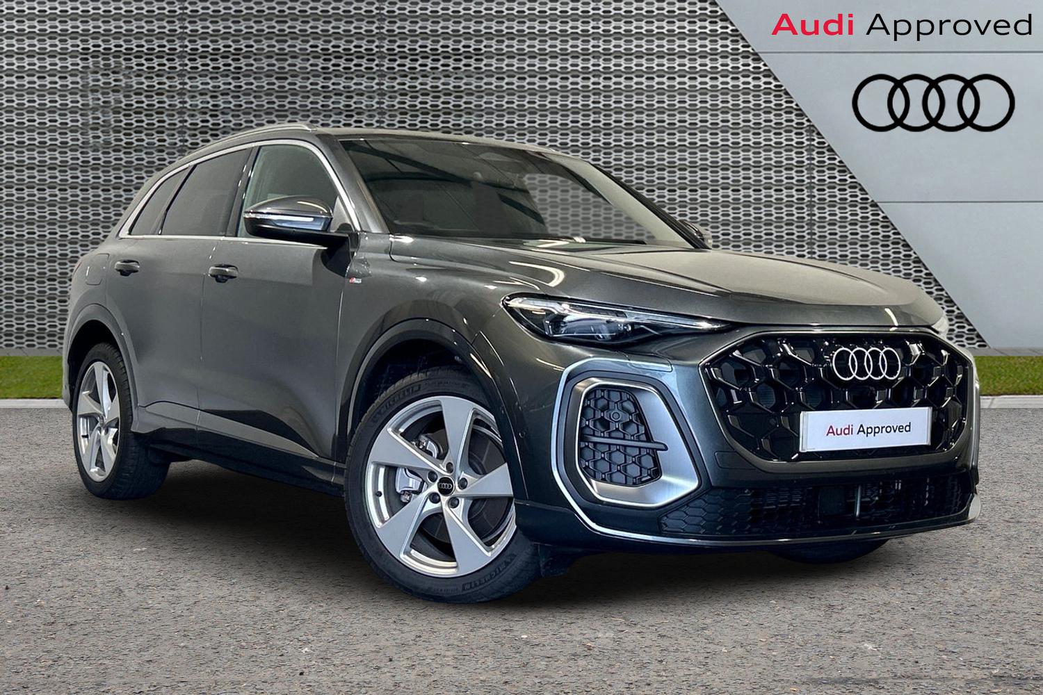 Main listing image - Audi Q5