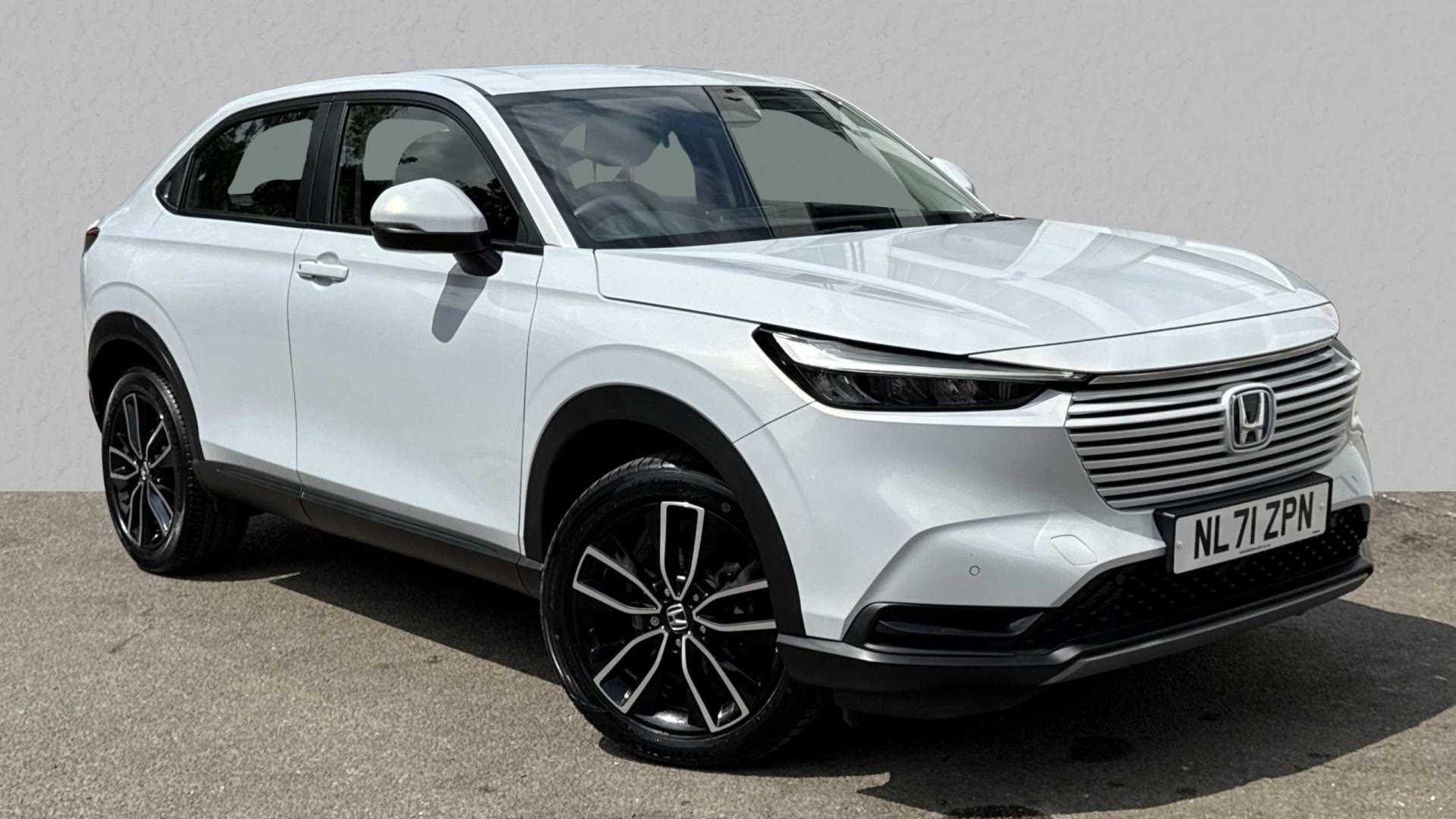 Main listing image - Honda HR-V