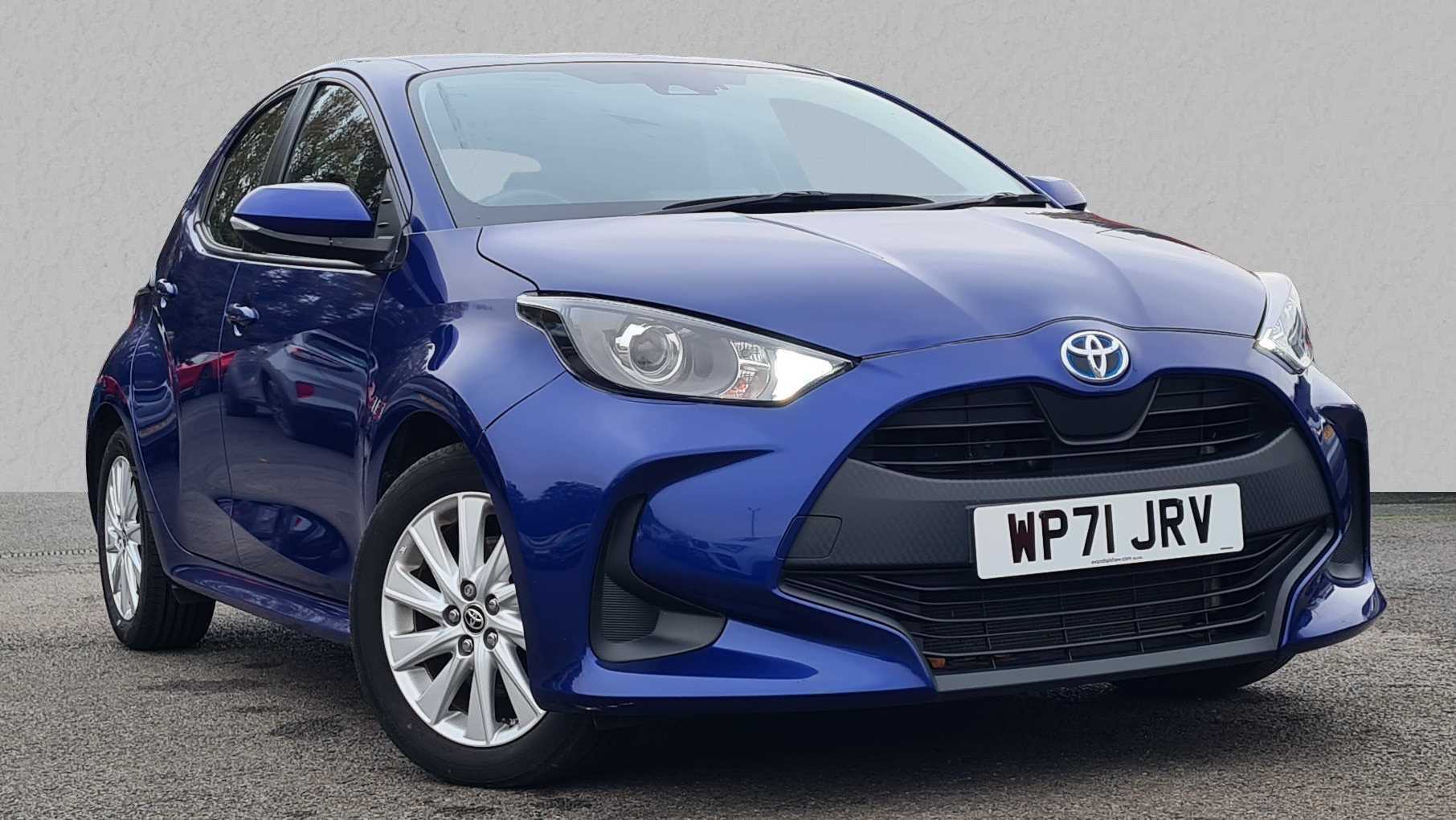 Main listing image - Toyota Yaris