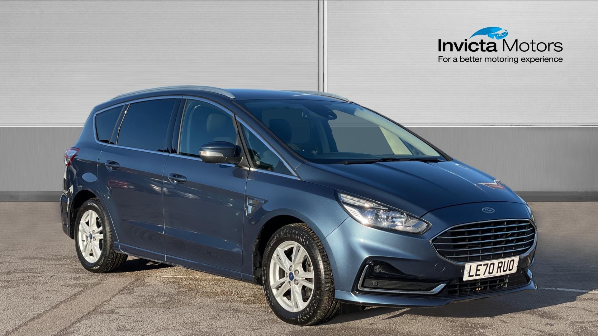 Main listing image - Ford S-MAX