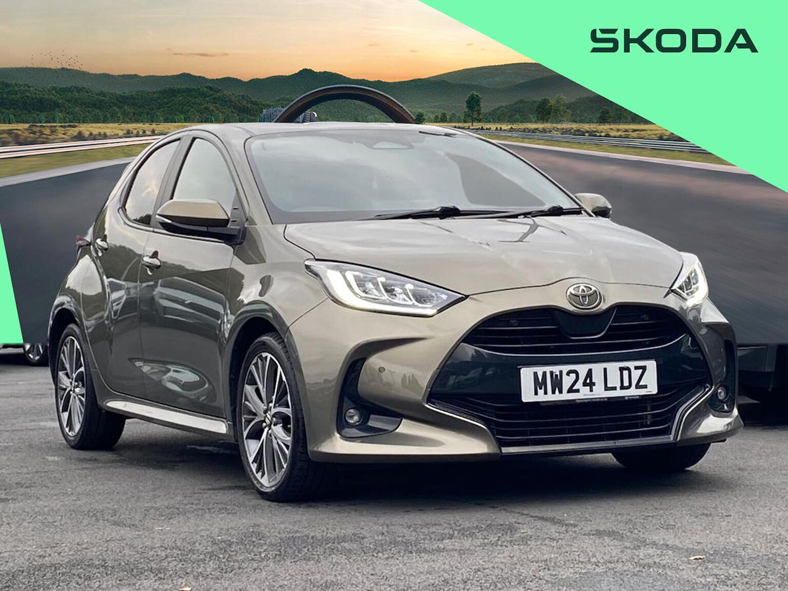 Main listing image - Toyota Yaris