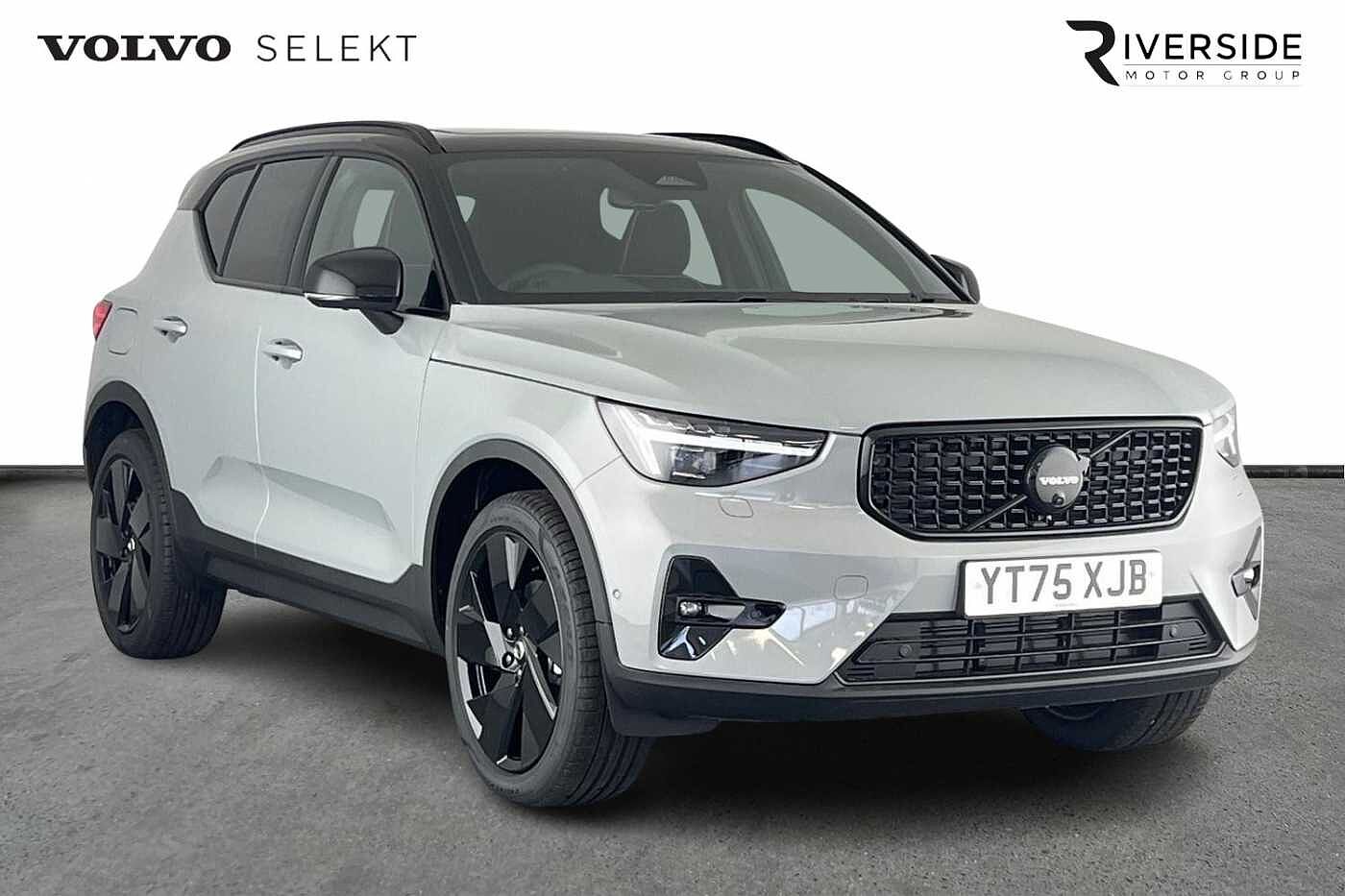 Main listing image - Volvo XC40
