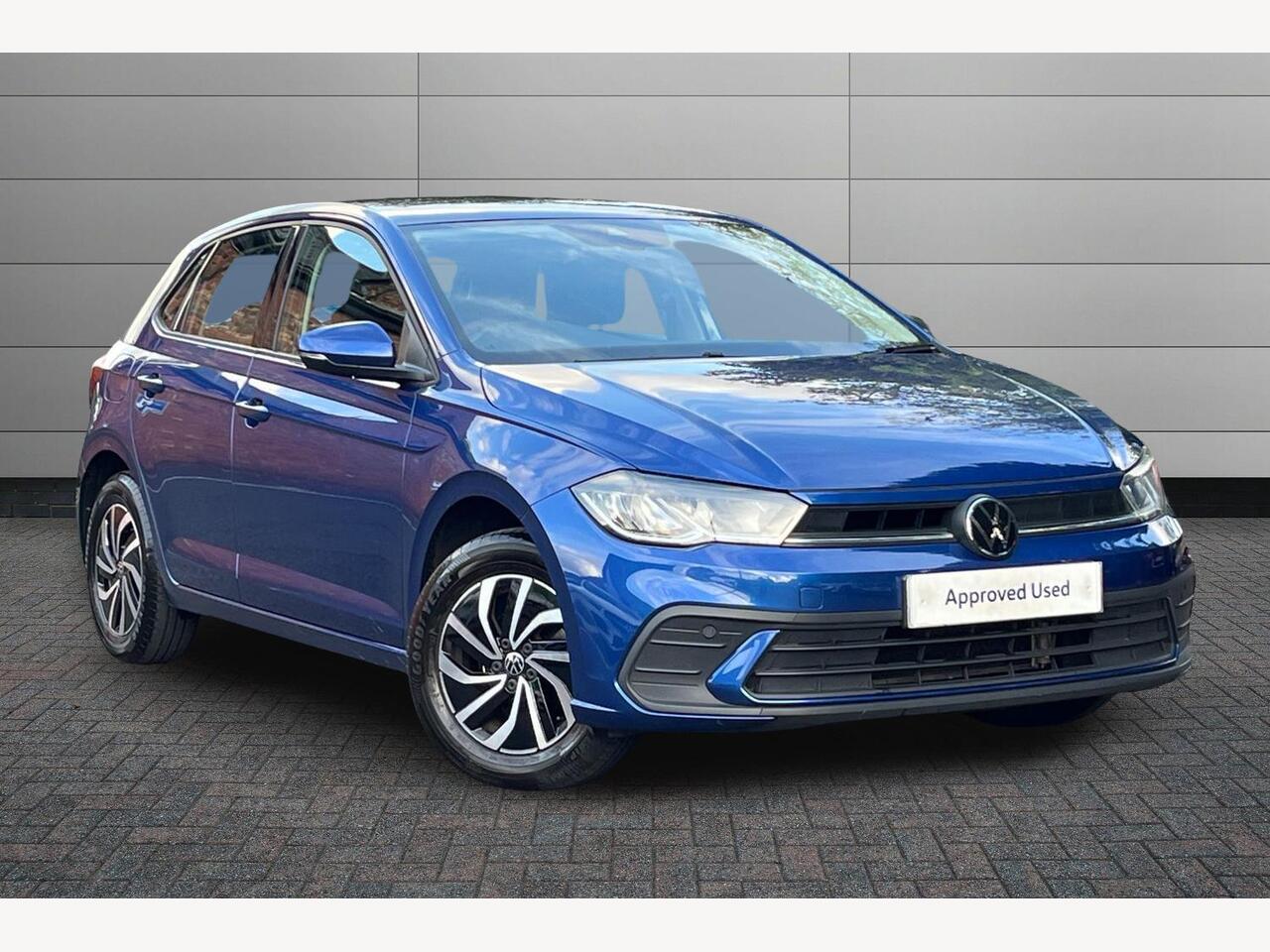 Main listing image - Volkswagen Polo
