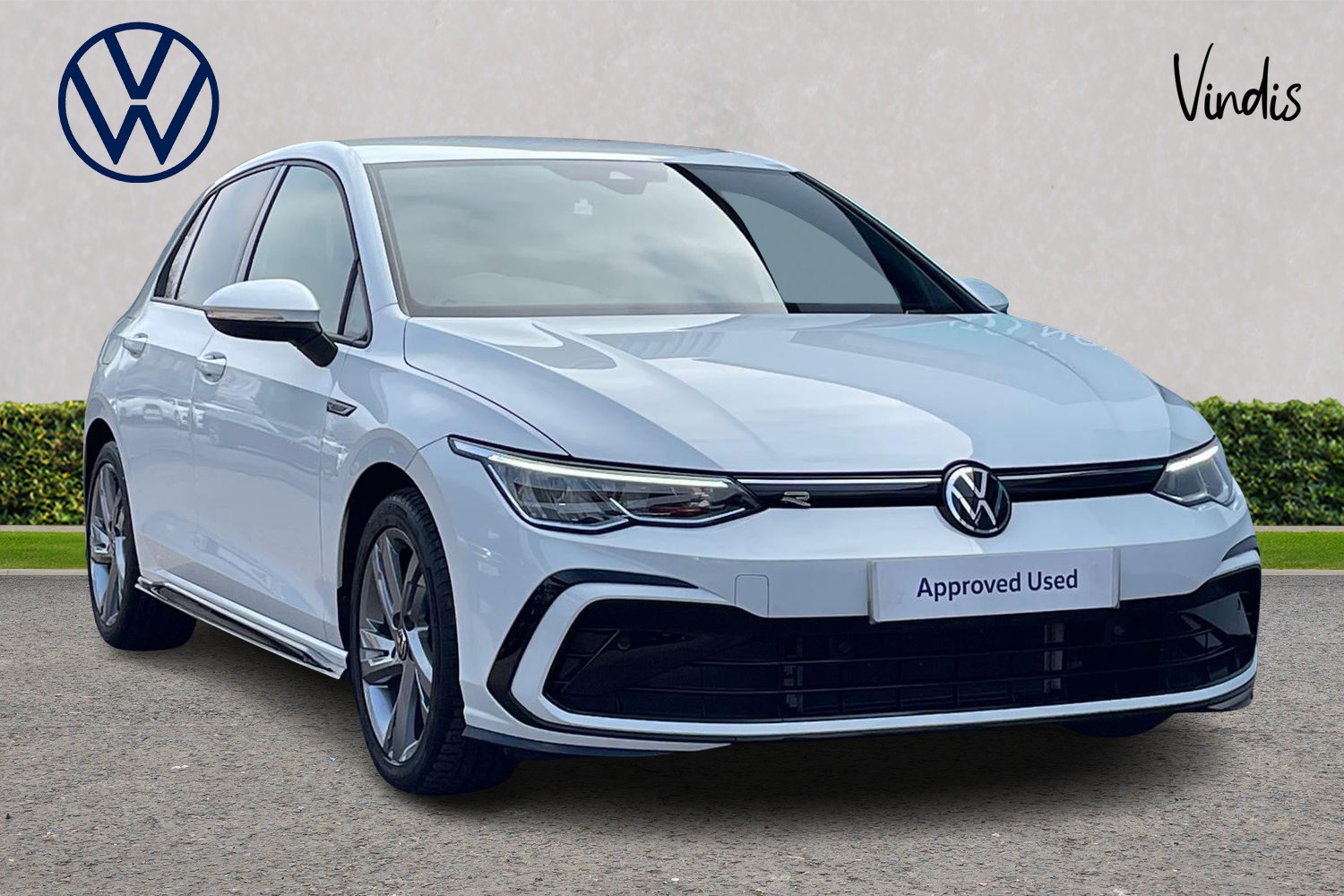 Main listing image - Volkswagen Golf