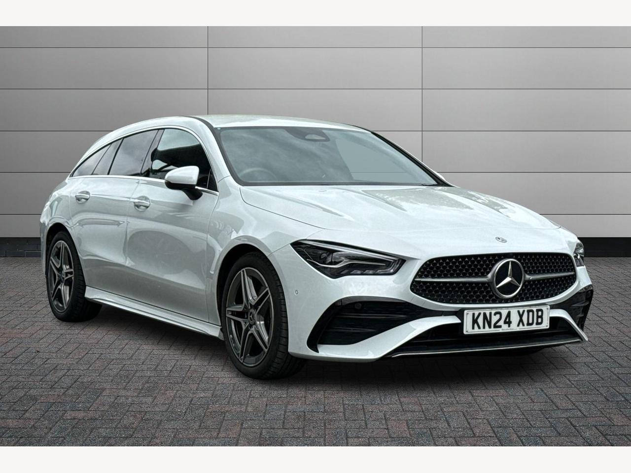 Main listing image - Mercedes-Benz CLA Shooting Brake