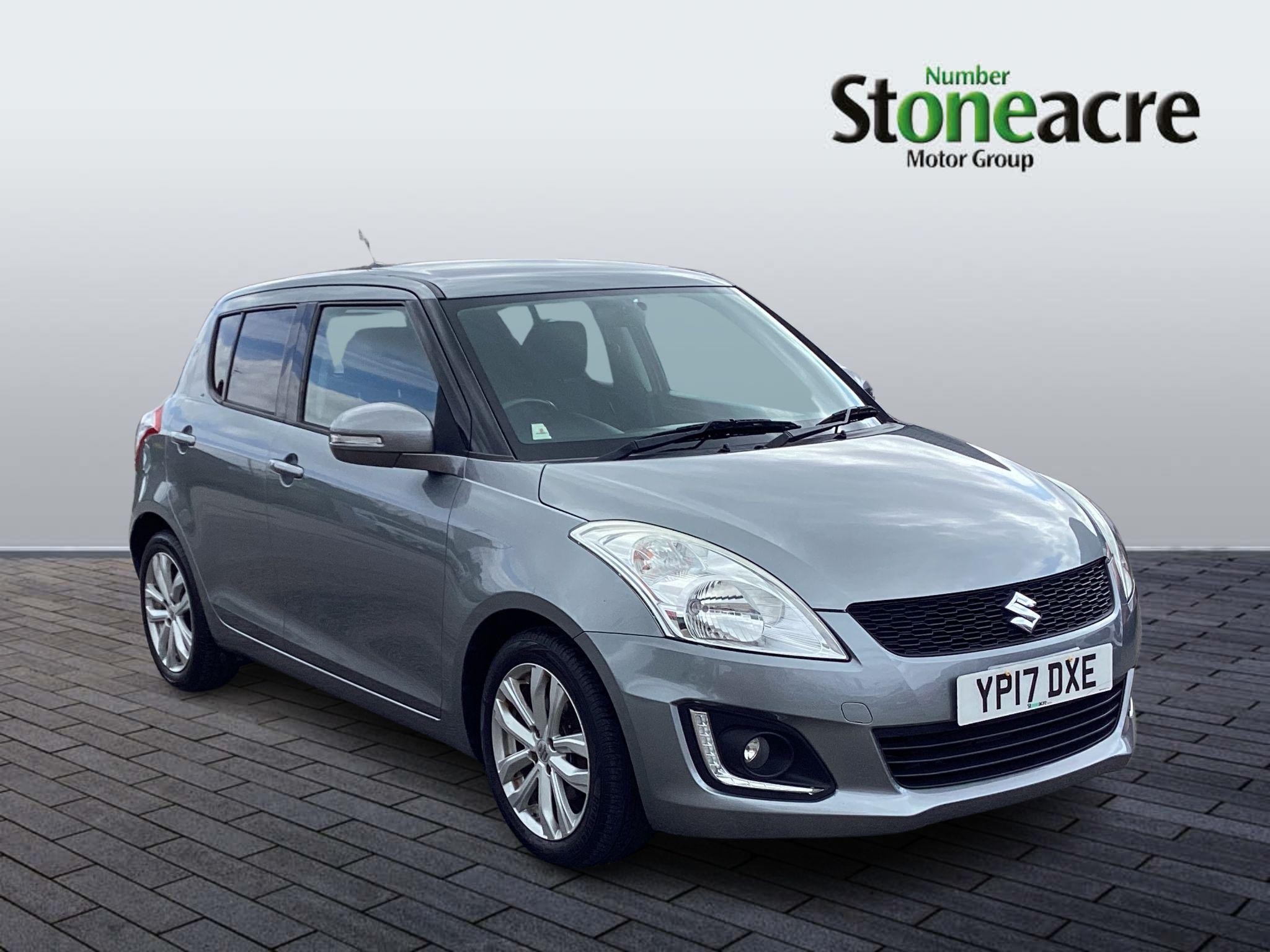 Main listing image - Suzuki Swift