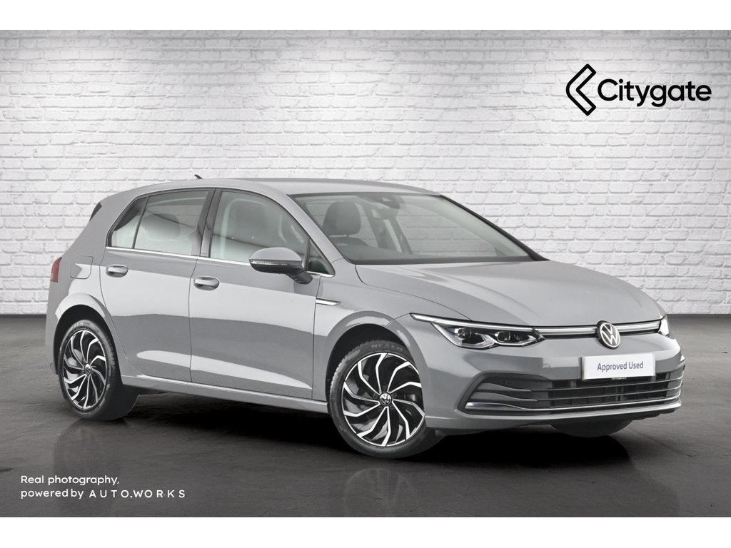 Main listing image - Volkswagen Golf