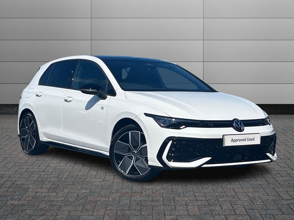 Main listing image - Volkswagen Golf