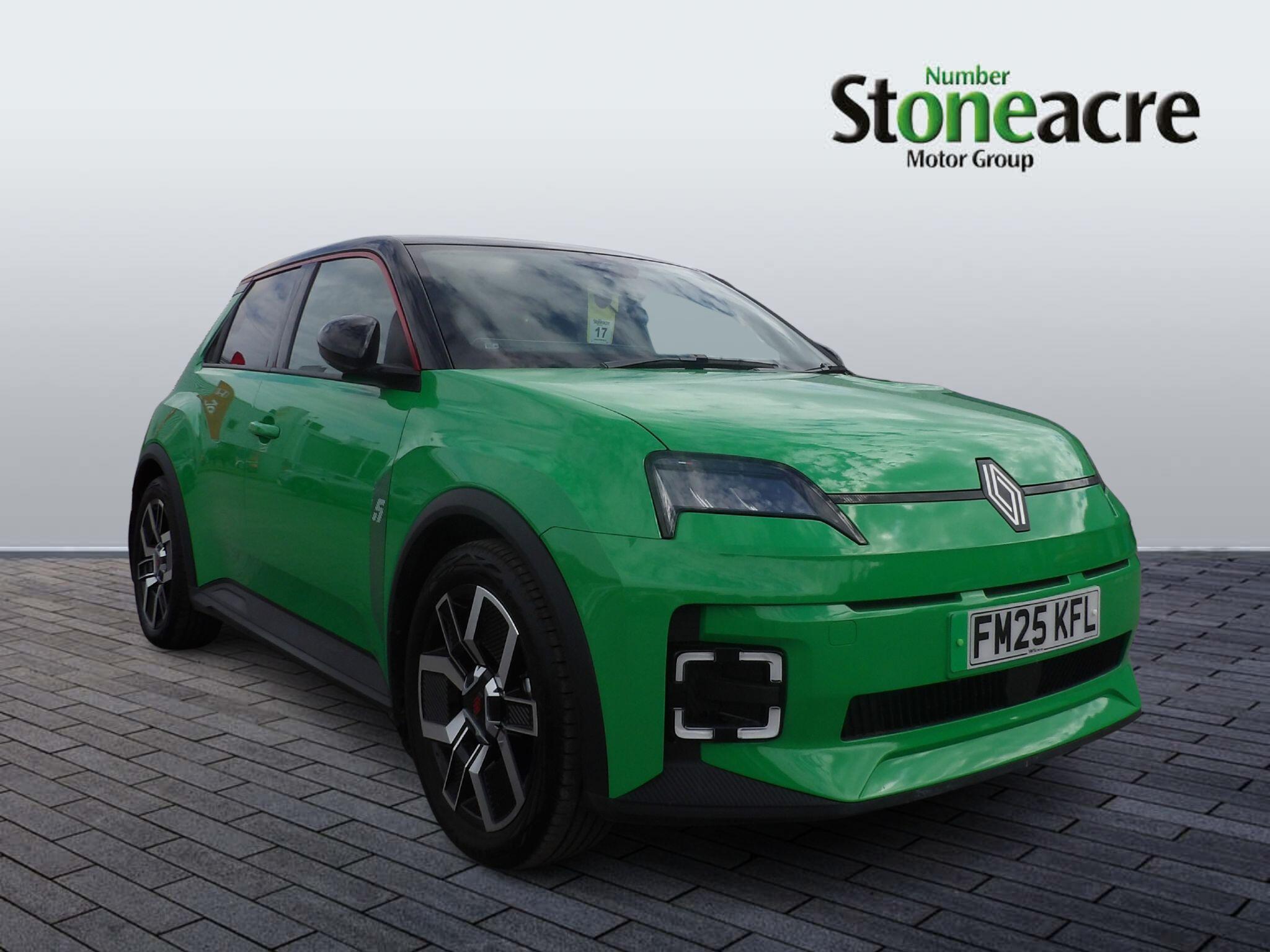 Main listing image - Renault 5
