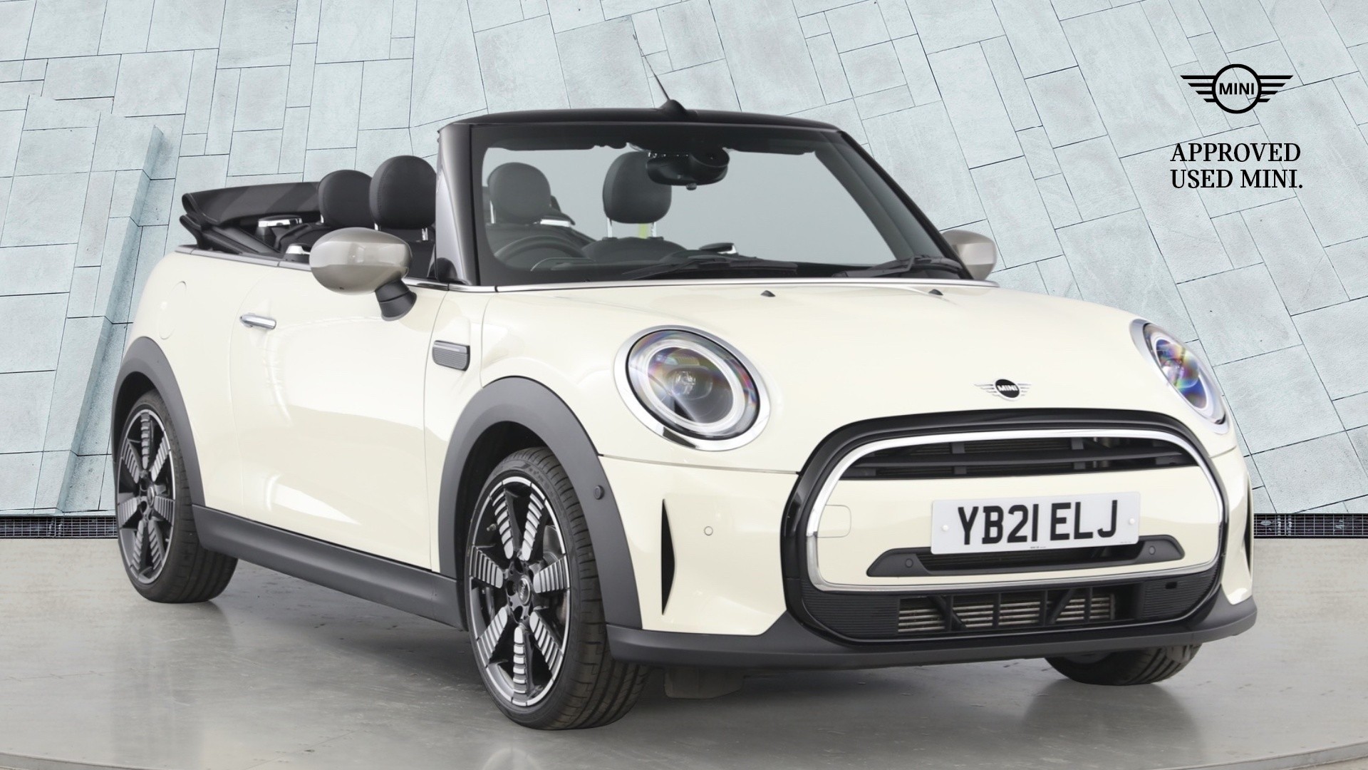 Main listing image - MINI Convertible