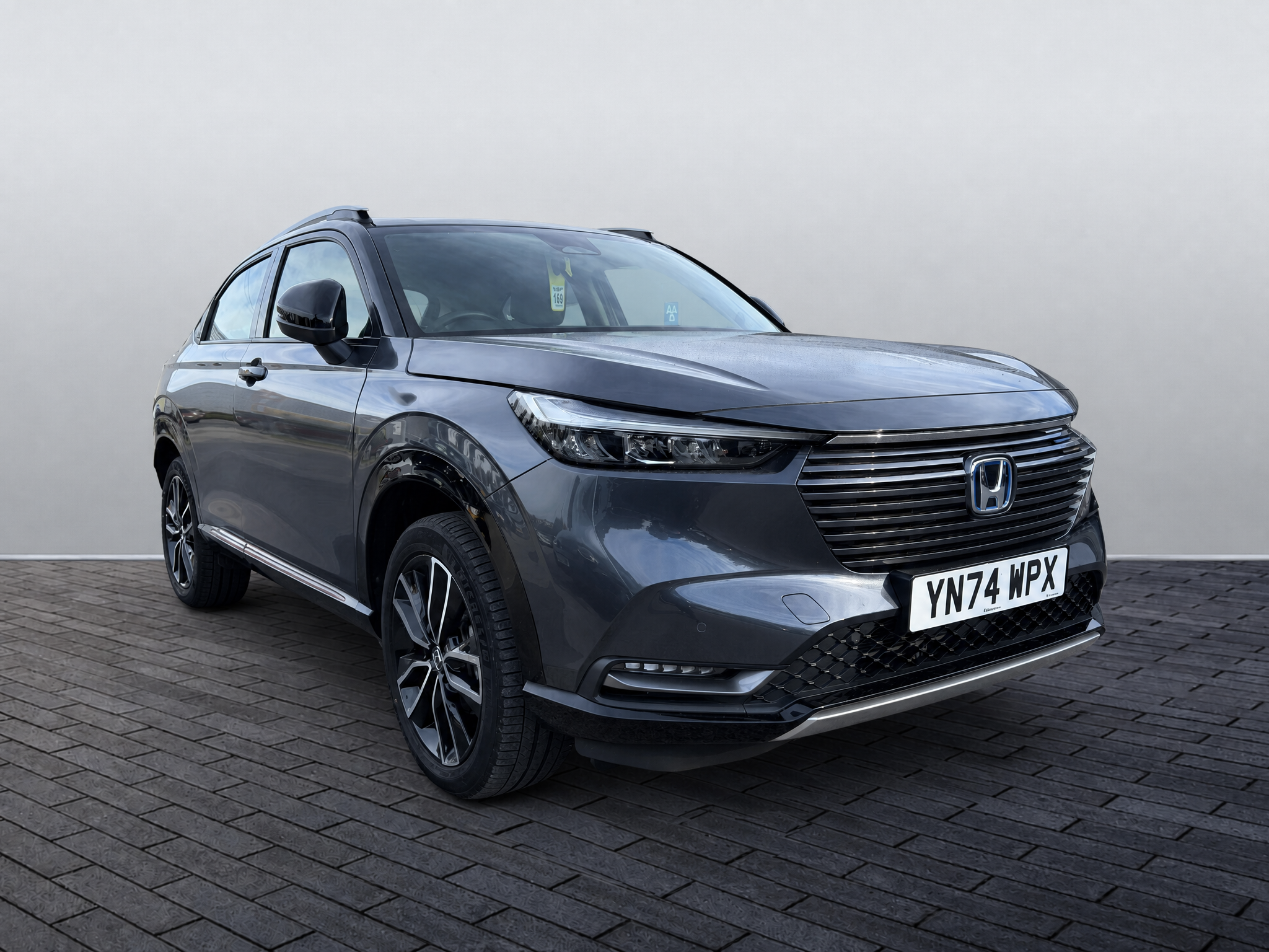 Main listing image - Honda HR-V