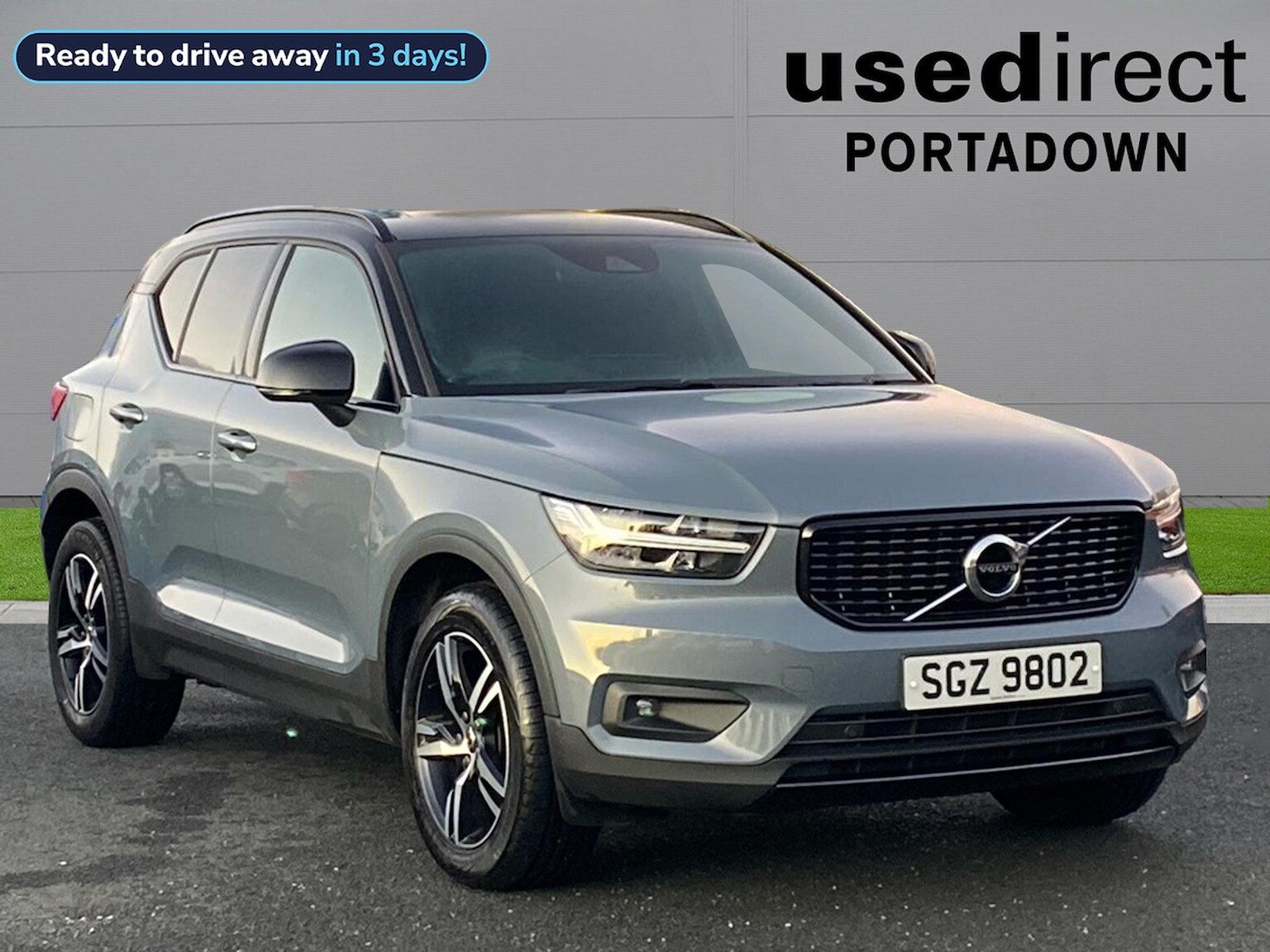 Main listing image - Volvo XC40