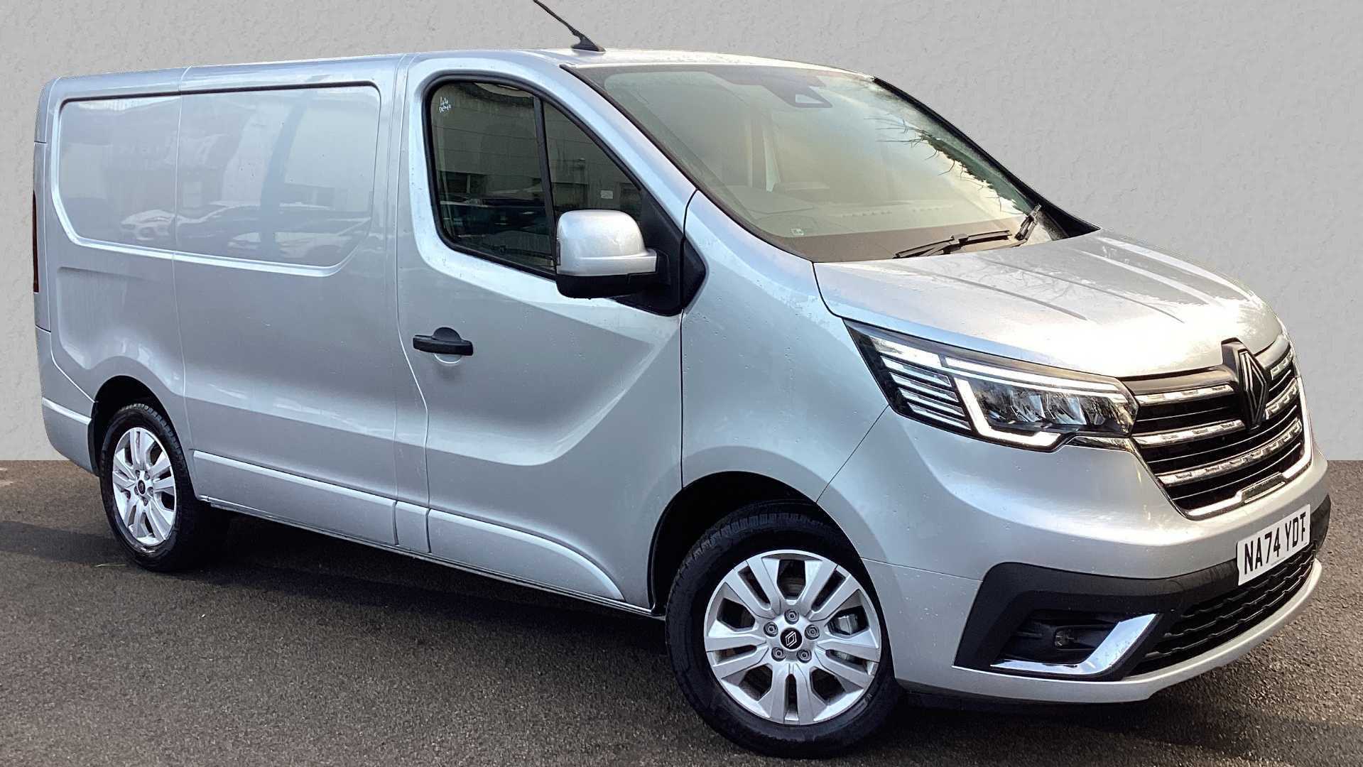 Main listing image - Renault Trafic