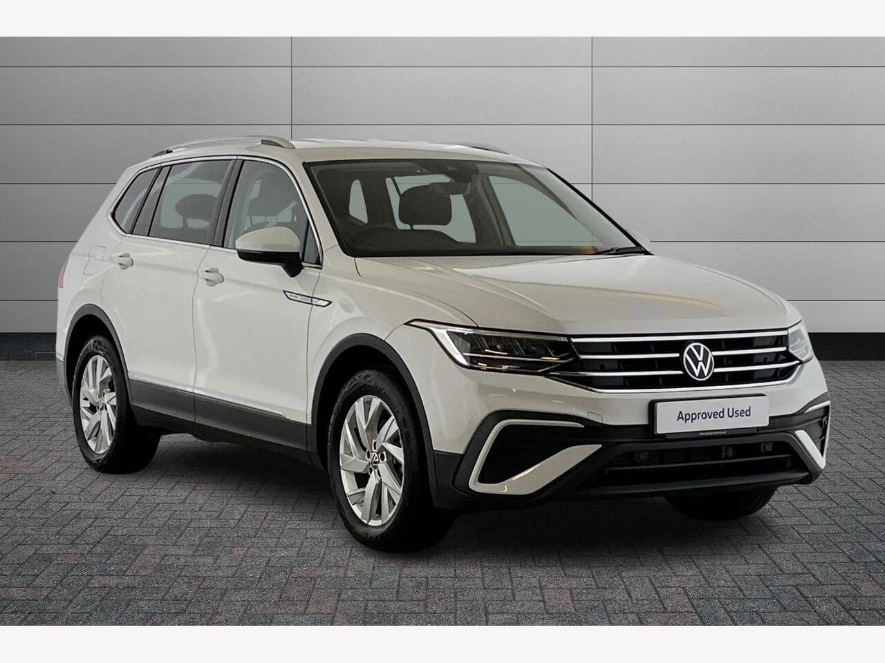 Main listing image - Volkswagen Tiguan Allspace