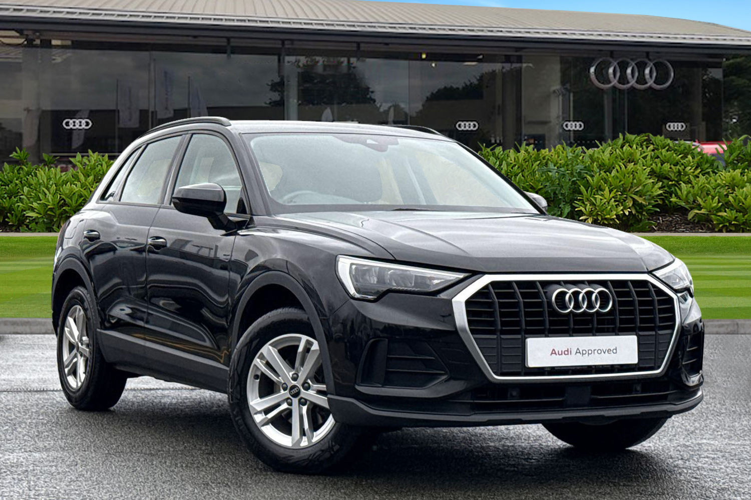 Main listing image - Audi Q3