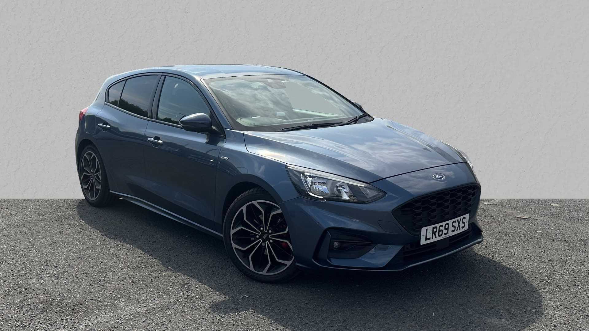 Main listing image - Ford Focus