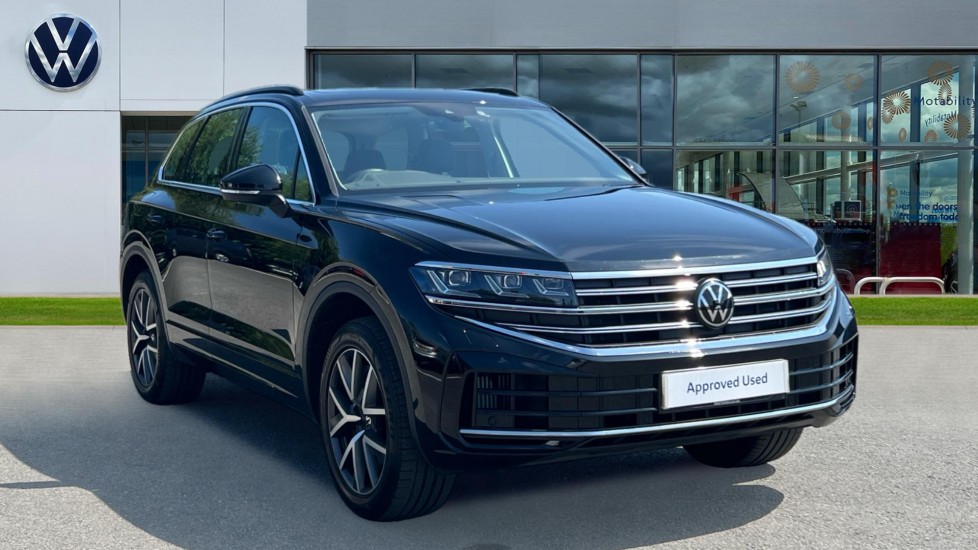 Main listing image - Volkswagen Touareg