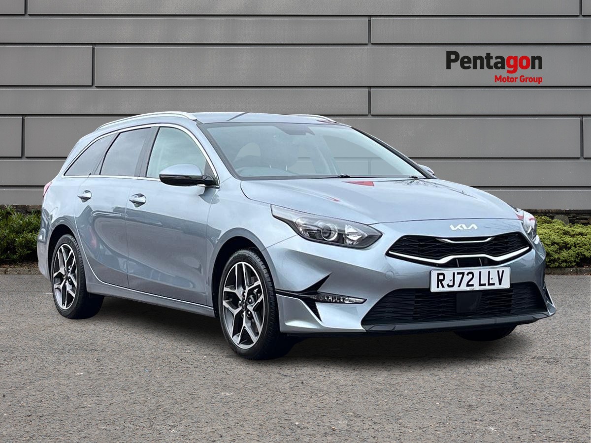 Main listing image - Kia Ceed SW